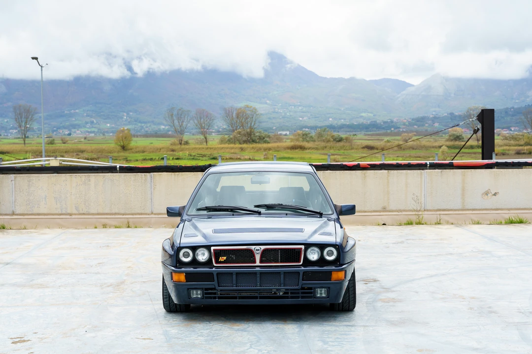1992 Lancia Delta 1st Gen - Image 11 of 31