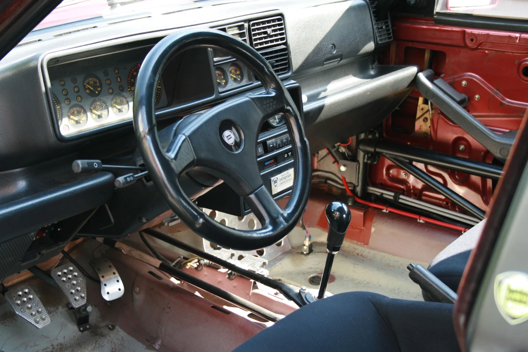 1992 Lancia Delta 1st Gen - Image 7 of 7