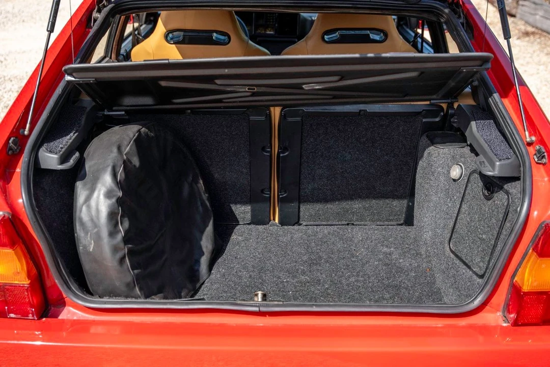 1992 Lancia Delta 1st Gen - Image 18 of 30