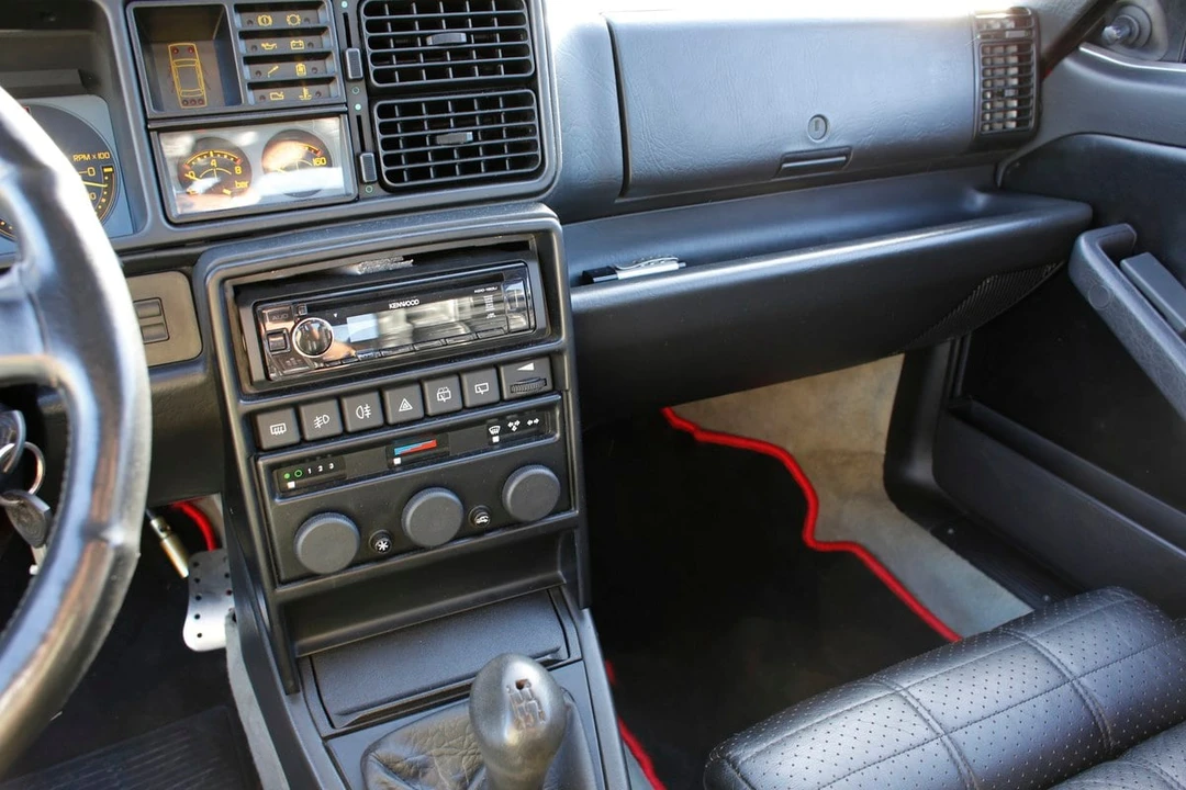 1992 Lancia Delta 1st Gen - Image 18 of 31