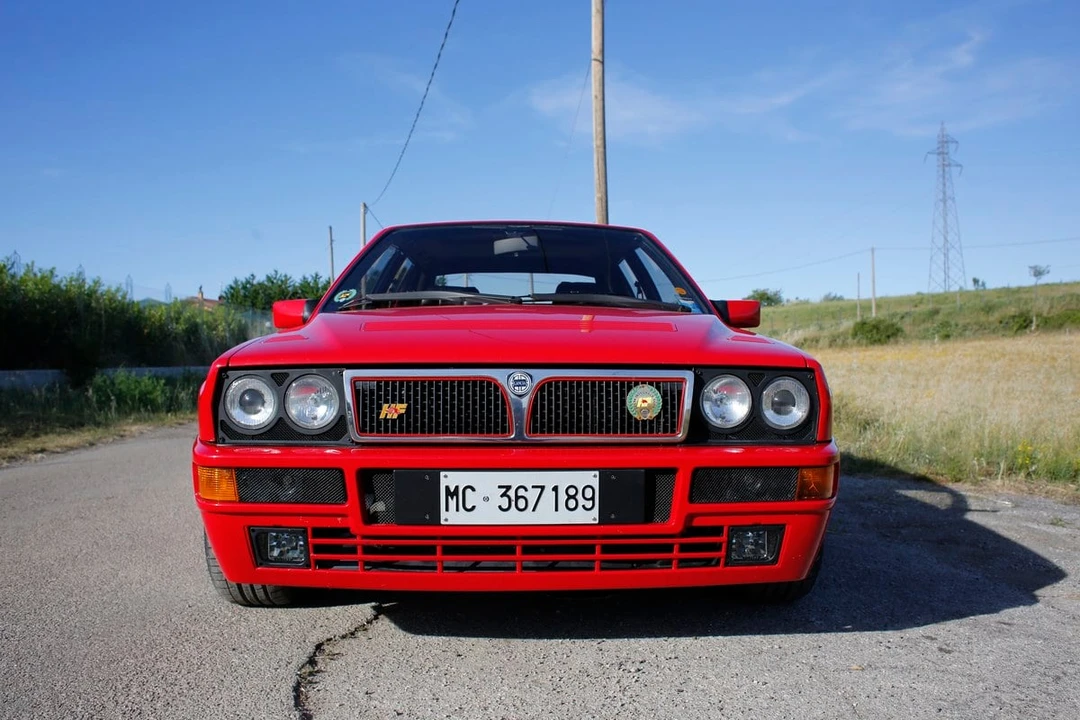 1992 Lancia Delta 1st Gen - Image 2 of 31