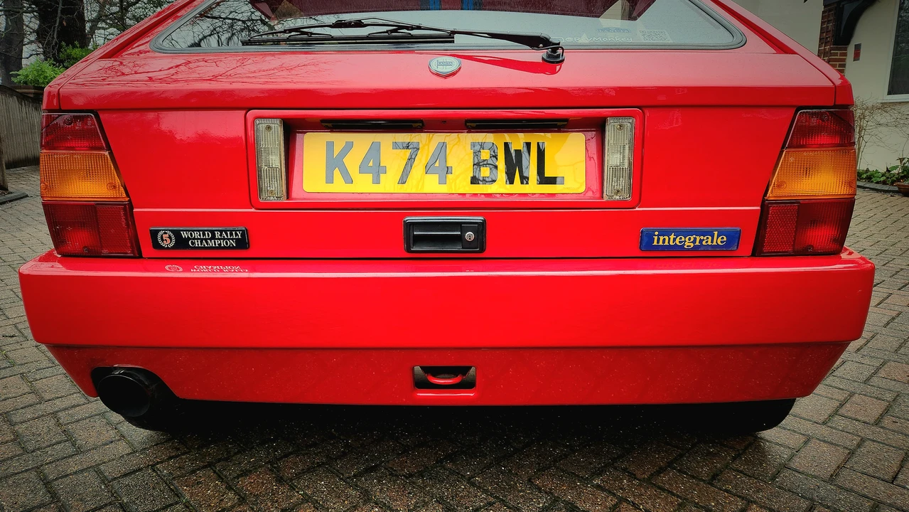 1992 Lancia Delta 1st Gen - Image 17 of 30