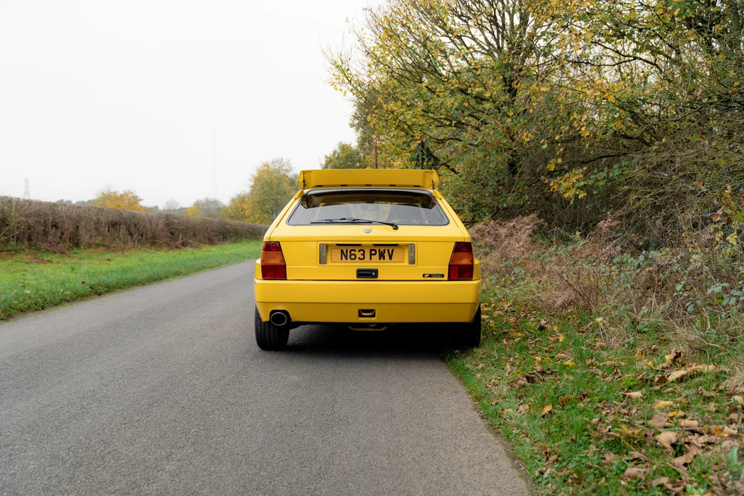 1992 Lancia Delta 1st Gen - Image 14 of 31