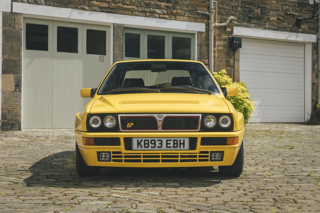 1992 Lancia Delta 2nd Gen - Image 2 of 31