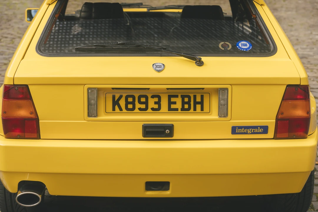 1992 Lancia Delta 2nd Gen - Image 24 of 31