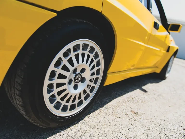 1992 Lancia Delta 1st Gen - Image 15 of 31