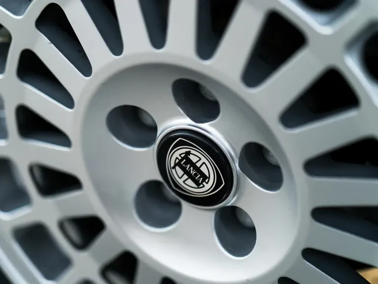 1992 Lancia Delta 1st Gen - Image 13 of 31