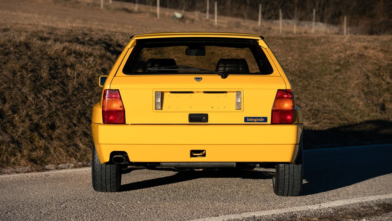1992 Lancia Delta 1st Gen - Image 20 of 31