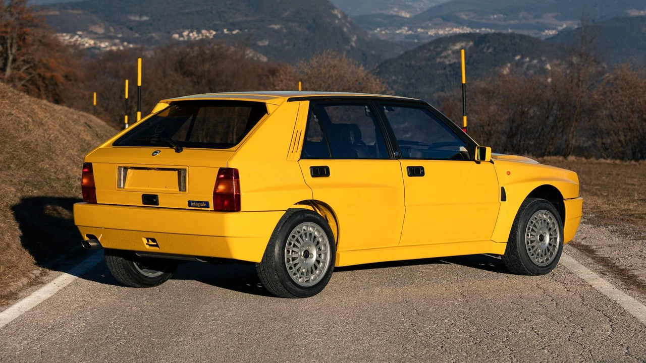 1992 Lancia Delta 1st Gen - Image 2 of 31