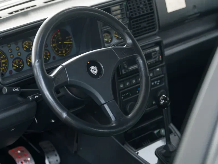 1992 Lancia Delta 1st Gen - Image 28 of 31