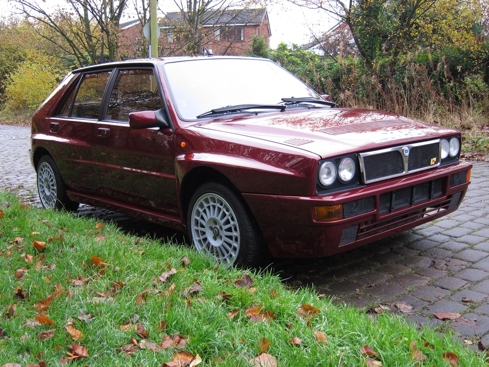1992 Lancia Delta 1st Gen - Image 16 of 17
