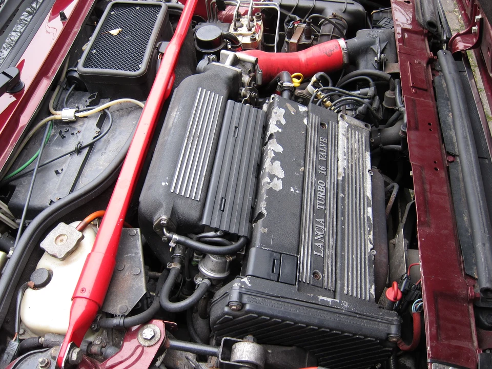 1992 Lancia Delta 1st Gen - Image 8 of 17