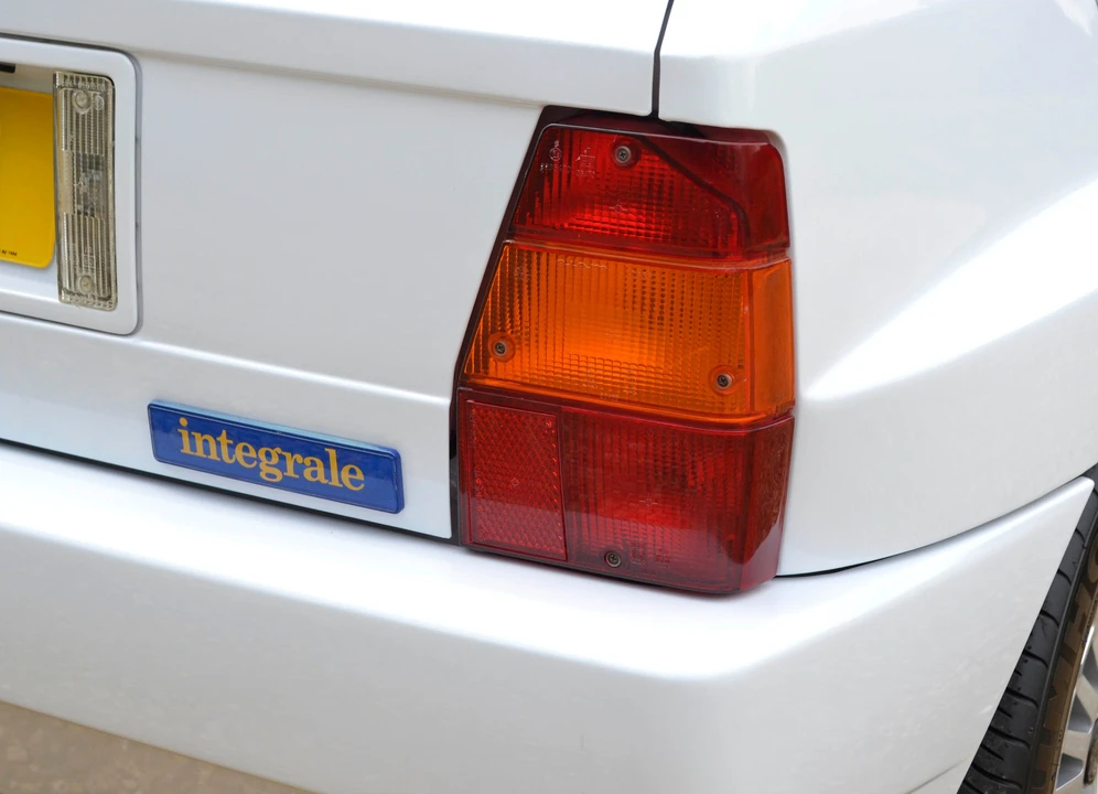 1992 Lancia Delta 1st Gen - Image 2 of 8