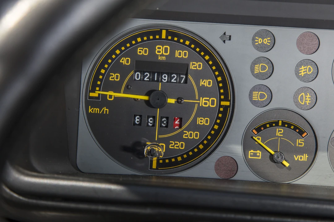 1992 Lancia Delta 1st Gen - Image 24 of 31