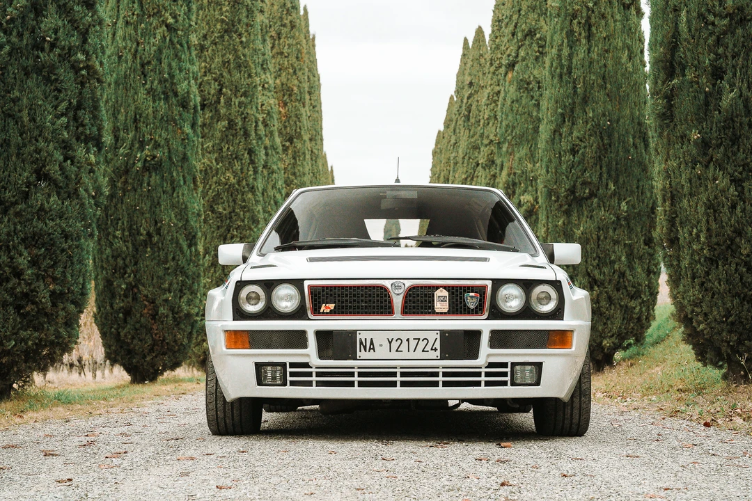 1992 Lancia Delta 1st Gen - Image 2 of 16