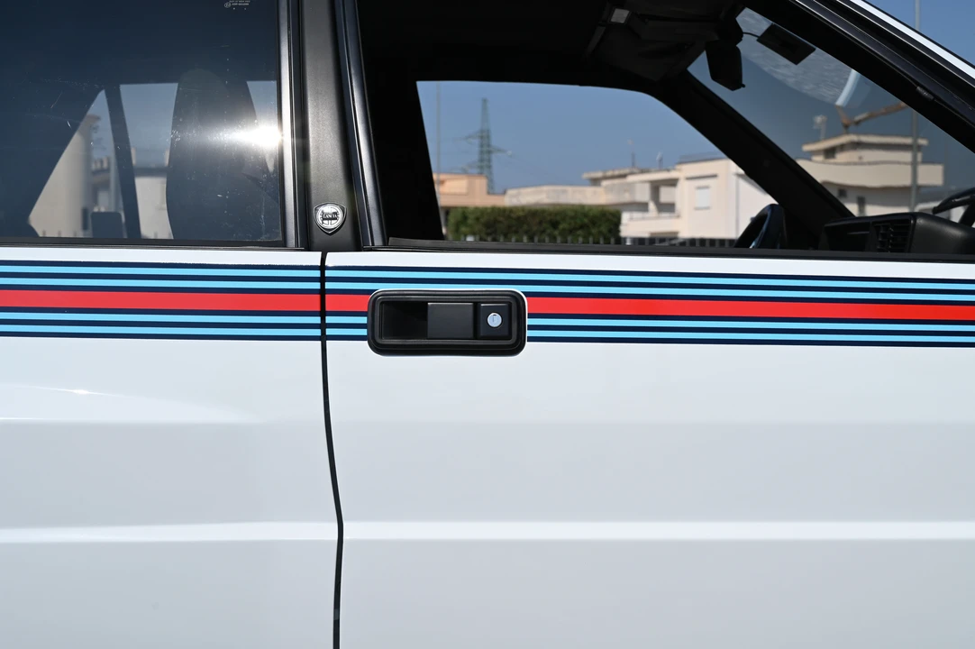 1992 Lancia Delta 1st Gen - Image 28 of 31