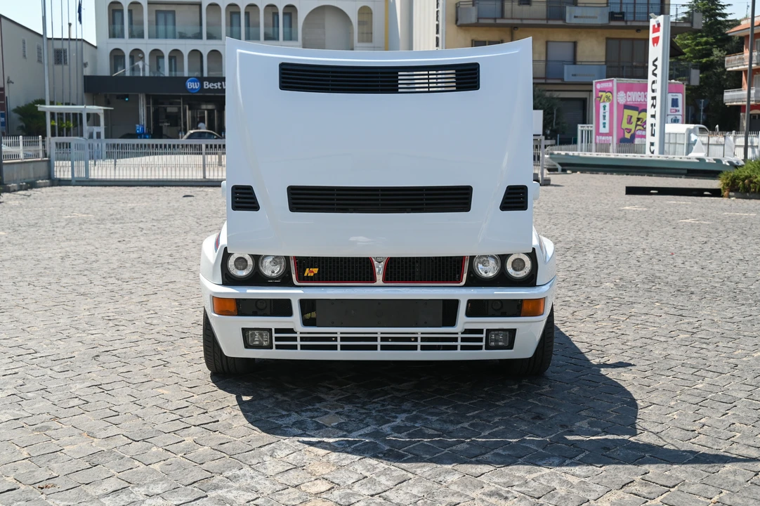 1992 Lancia Delta 1st Gen - Image 11 of 31