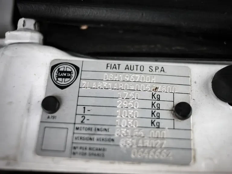 1992 Lancia Delta 1st Gen - Image 29 of 31
