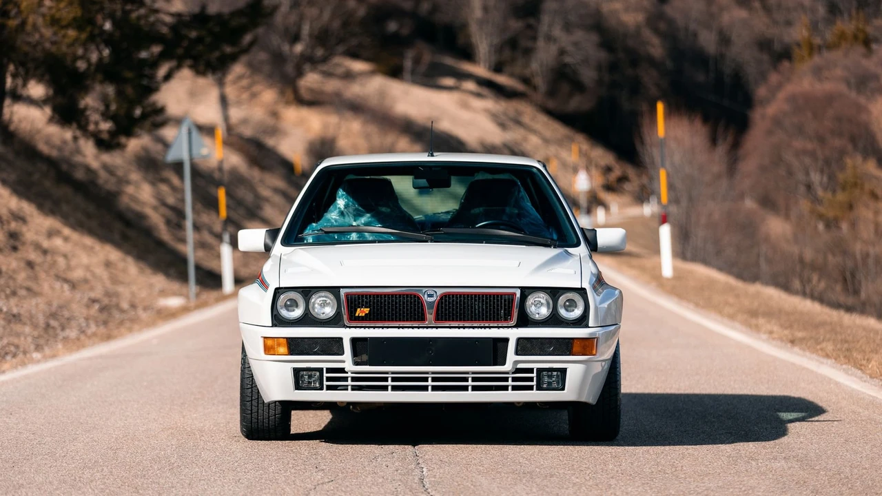 1992 Lancia Delta 1st Gen - Image 12 of 31
