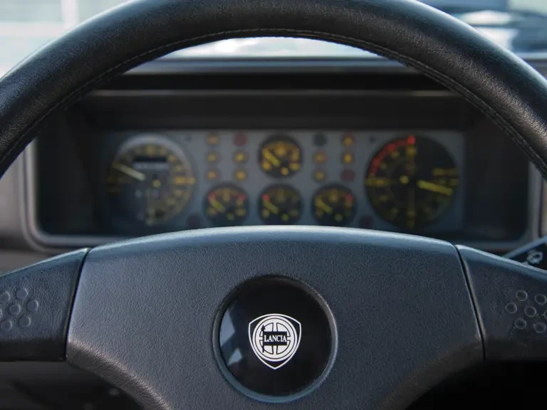 1992 Lancia Delta 1st Gen - Image 7 of 20