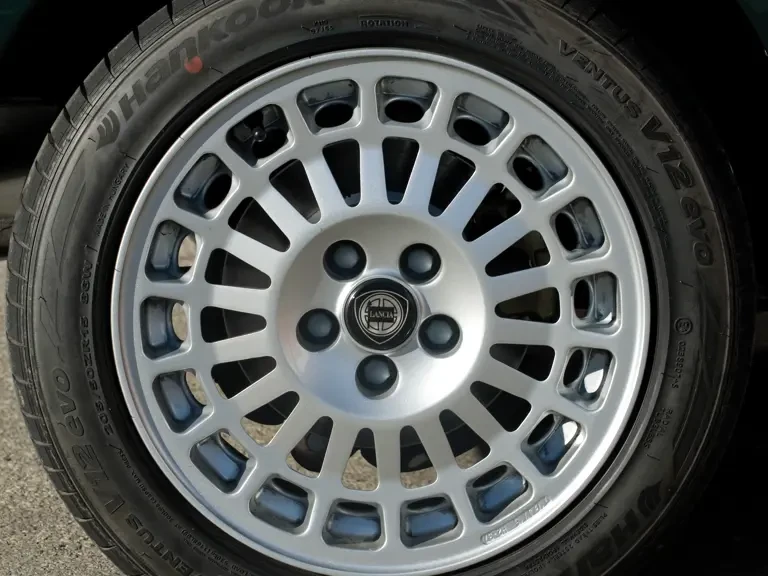1992 Lancia Delta 1st Gen - Image 9 of 20