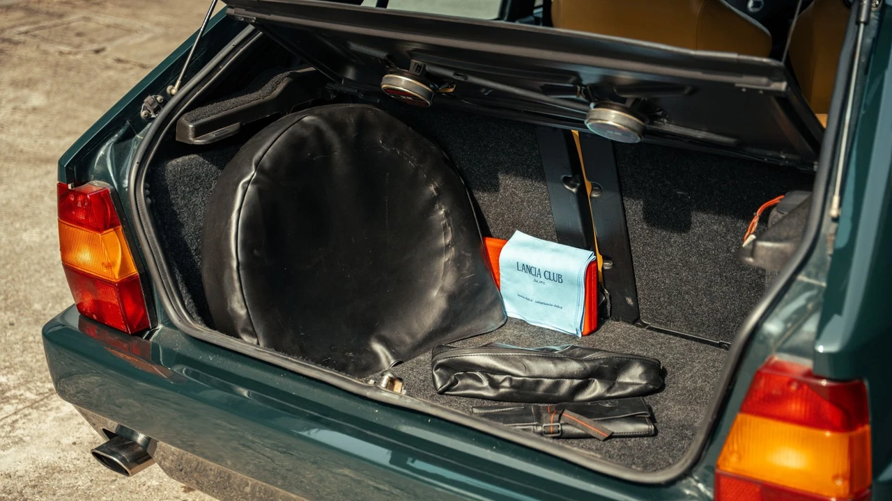 1992 Lancia Delta 1st Gen - Image 9 of 31