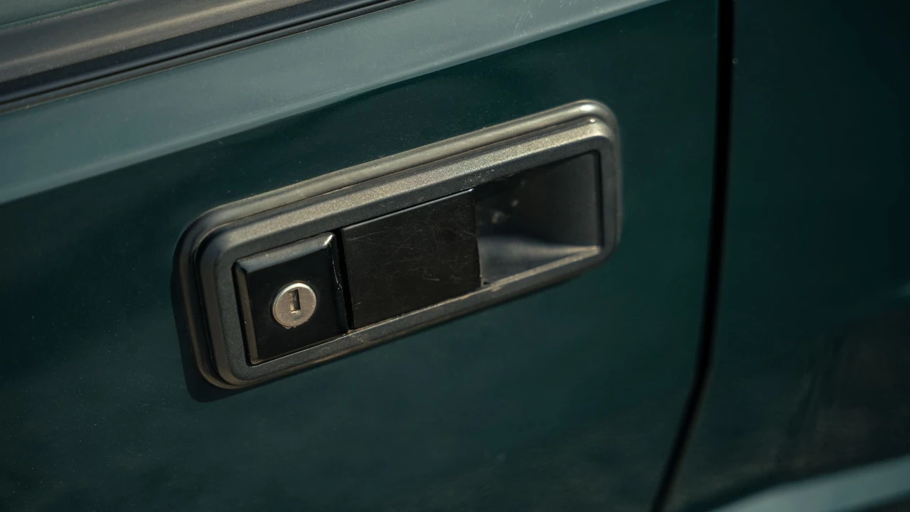1992 Lancia Delta 1st Gen - Image 25 of 31