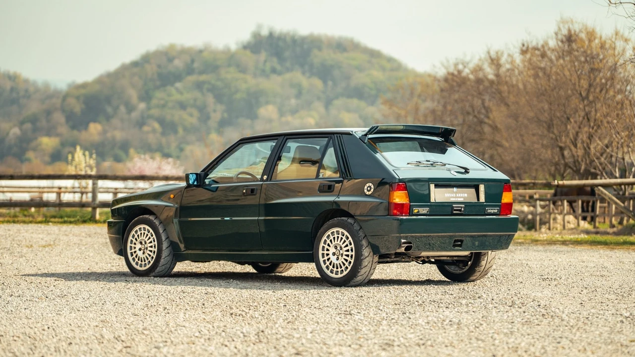 1992 Lancia Delta 1st Gen - Image 15 of 31
