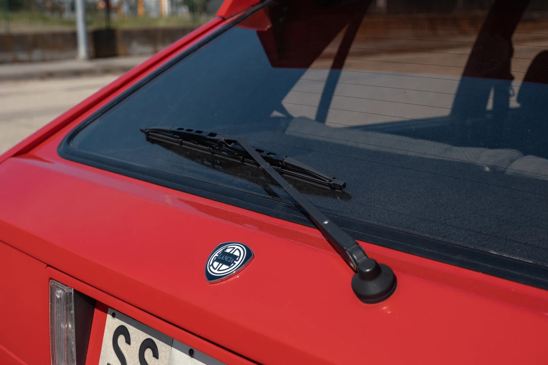 1992 Lancia Delta 1st Gen - Image 14 of 31