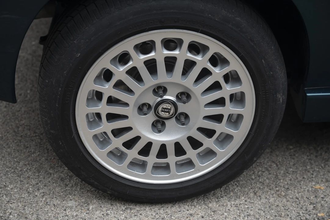 1992 Lancia Delta 1st Gen - Image 29 of 31