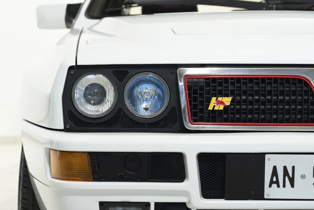 1992 Lancia Delta 1st Gen - Image 22 of 31