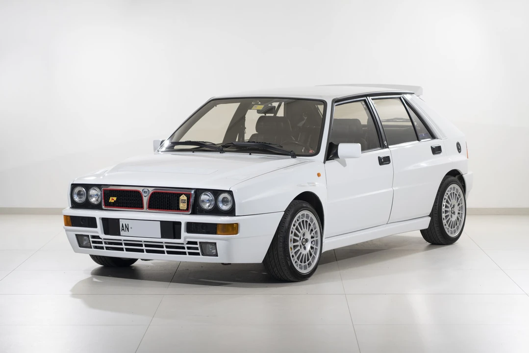 1992 Lancia Delta 1st Gen - Image 16 of 31