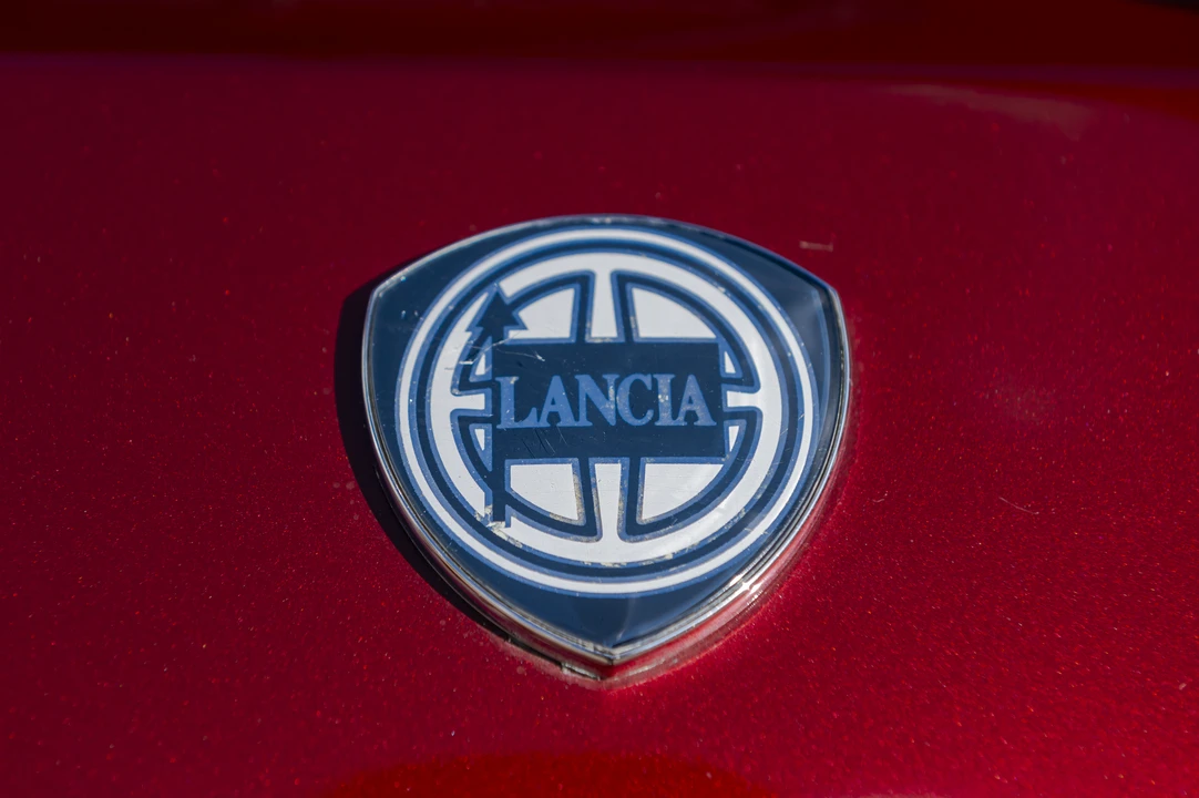 1992 Lancia Delta 1st Gen - Image 24 of 31