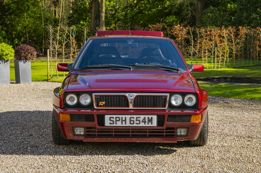 1992 Lancia Delta 1st Gen - Image 14 of 31