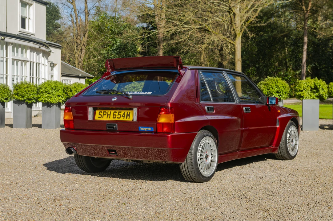 1992 Lancia Delta 1st Gen - Image 7 of 31