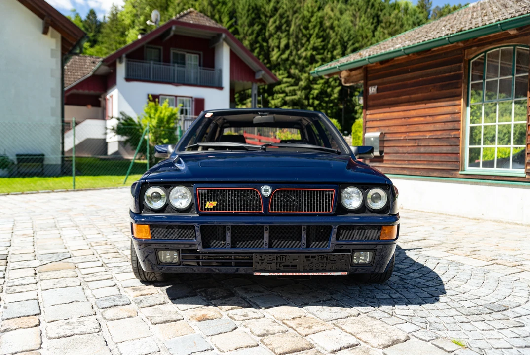 1992 Lancia Delta 1st Gen - Image 2 of 31