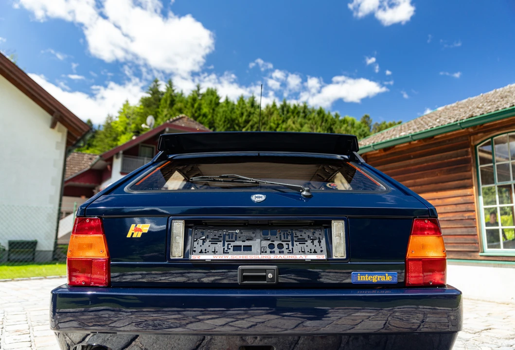 1992 Lancia Delta 1st Gen - Image 22 of 31