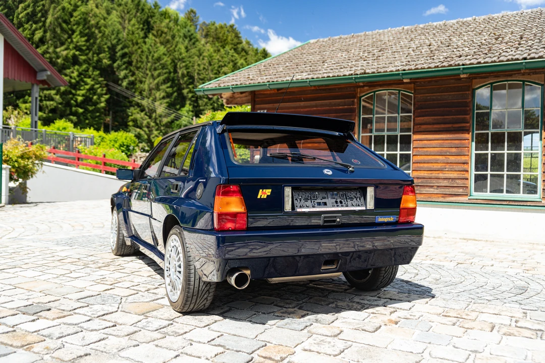 1992 Lancia Delta 1st Gen - Image 7 of 31