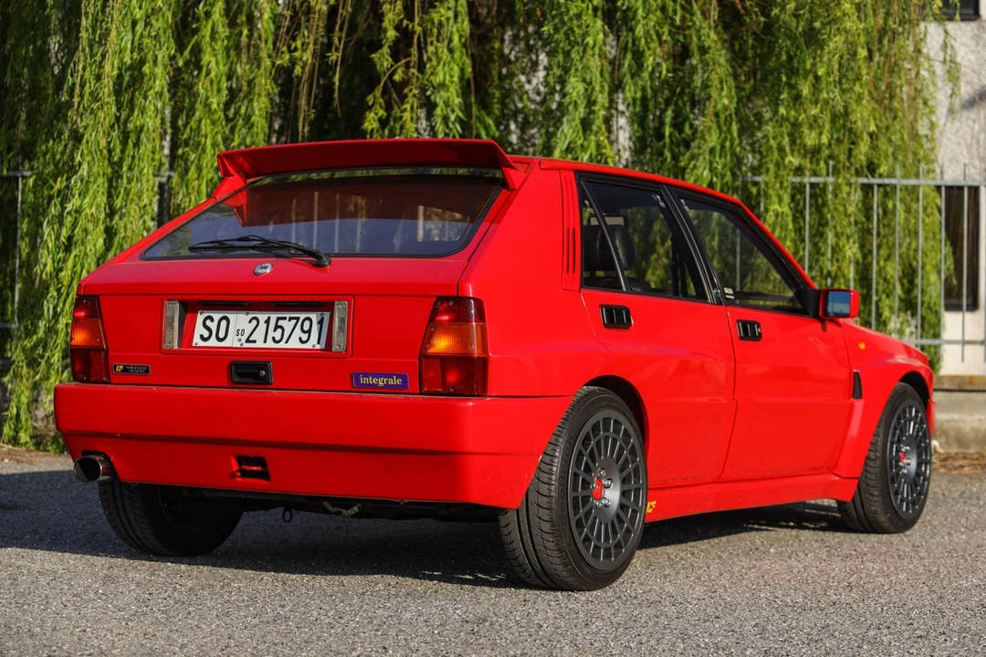 1992 Lancia Delta 1st Gen - Image 11 of 30