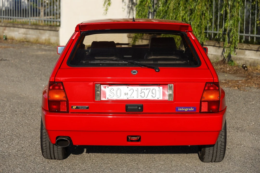 1992 Lancia Delta 1st Gen - Image 8 of 30