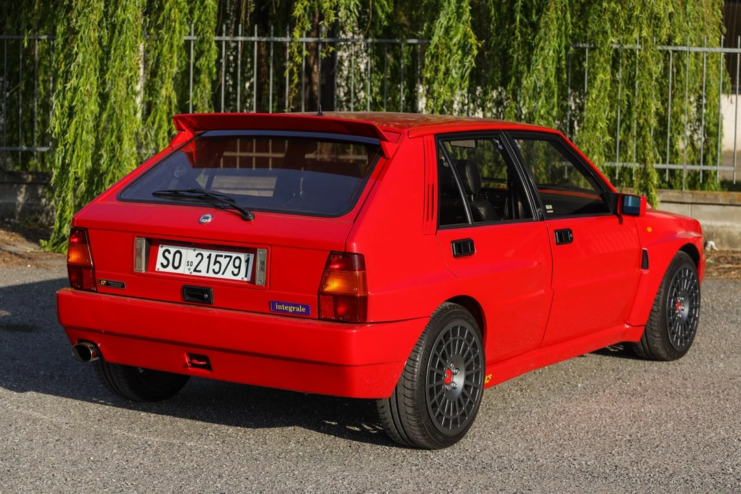 1992 Lancia Delta 1st Gen - Image 10 of 30