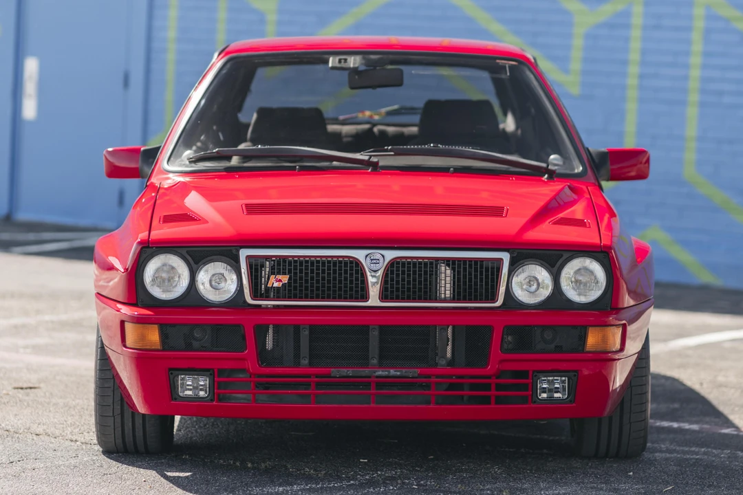1992 Lancia Delta 1st Gen - Image 2 of 5