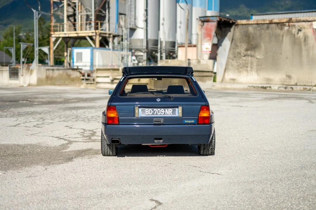1992 Lancia Delta 1st Gen - Image 15 of 30