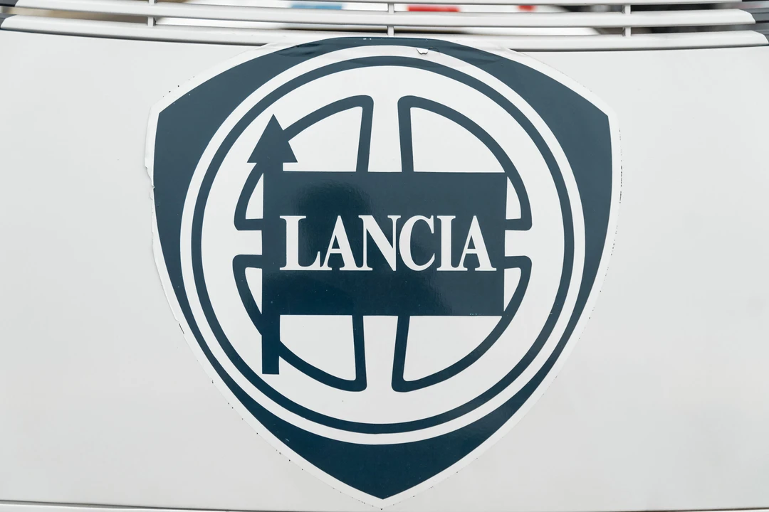 1992 Lancia Delta 1st Gen - Image 23 of 31