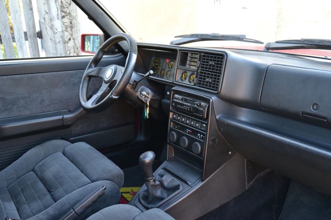 1992 Lancia Delta 1st Gen - Image 8 of 14