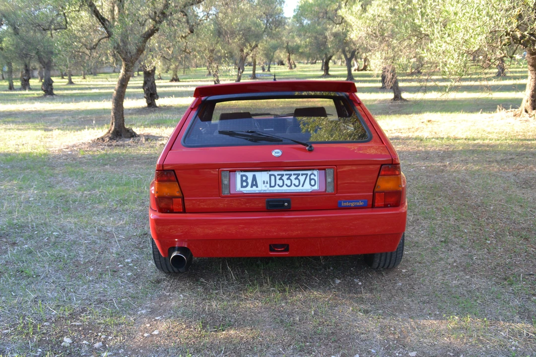 1992 Lancia Delta 1st Gen - Image 5 of 14
