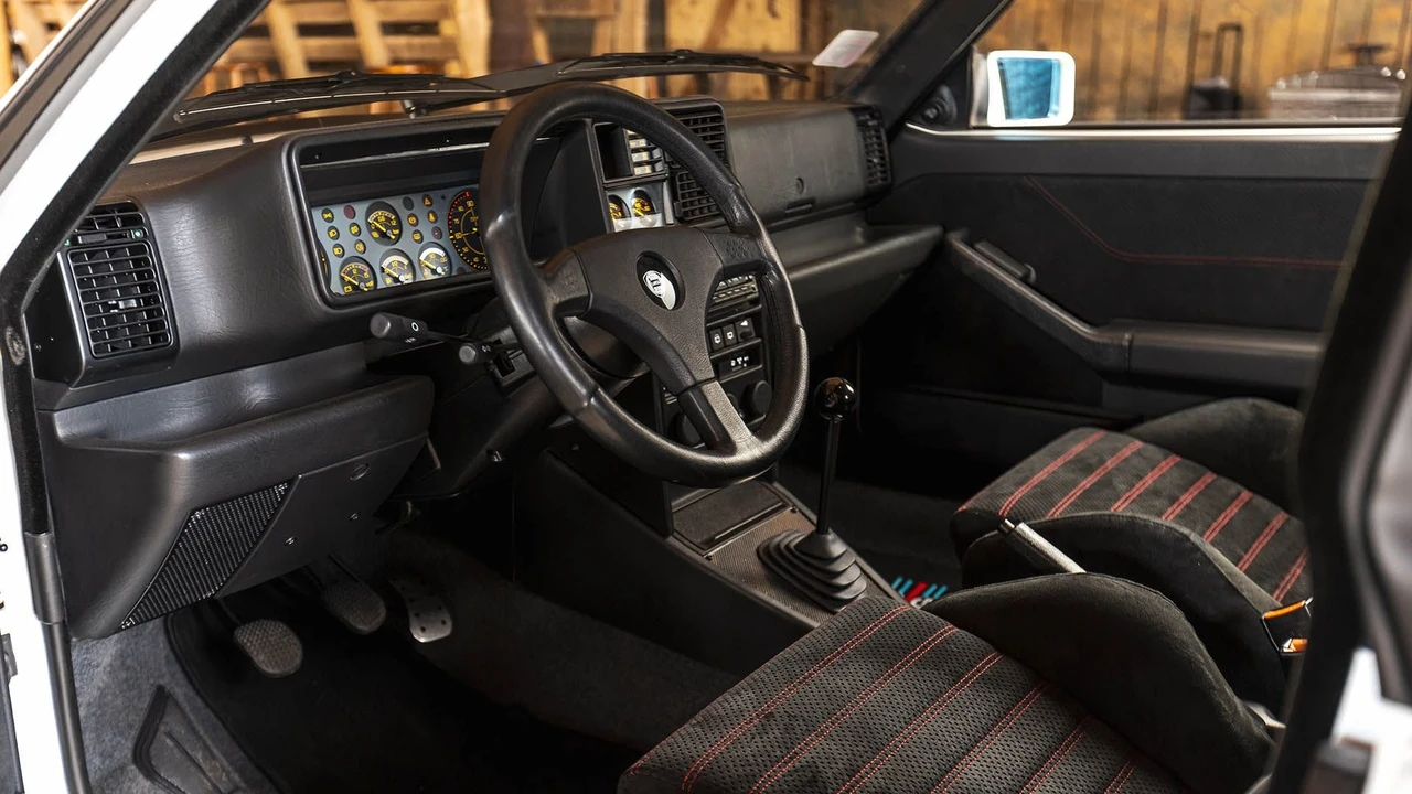 1992 Lancia Delta 1st Gen - Image 10 of 31