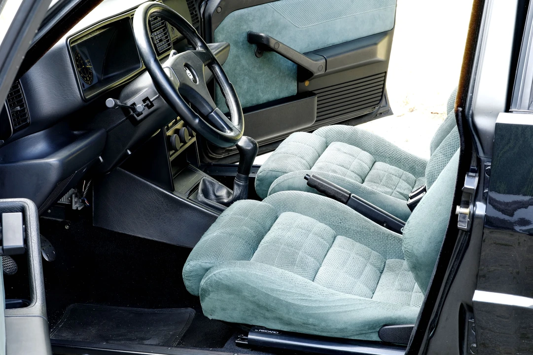 1992 Lancia Delta 1st Gen - Image 26 of 31