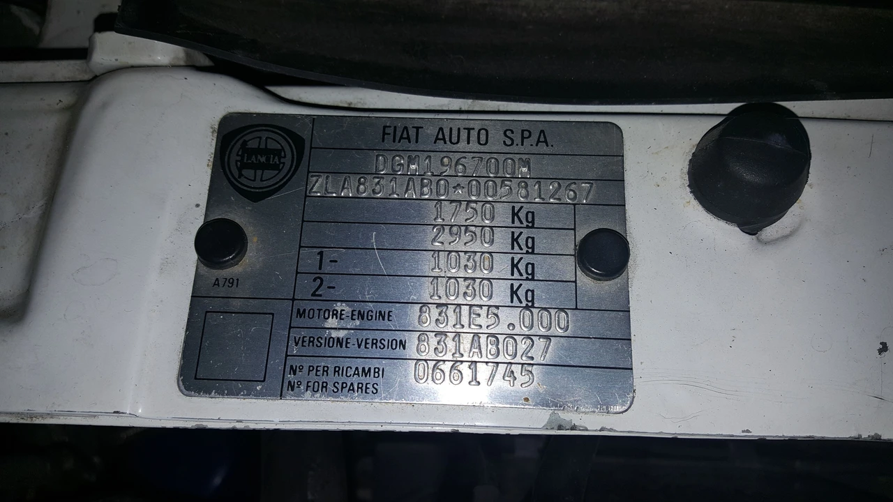 1992 Lancia Delta 1st Gen - Image 8 of 31
