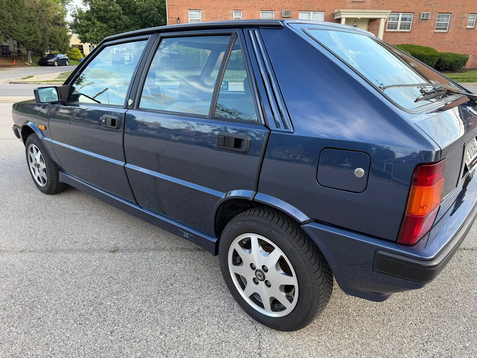 1992 Lancia Delta 1st Gen - Image 29 of 31